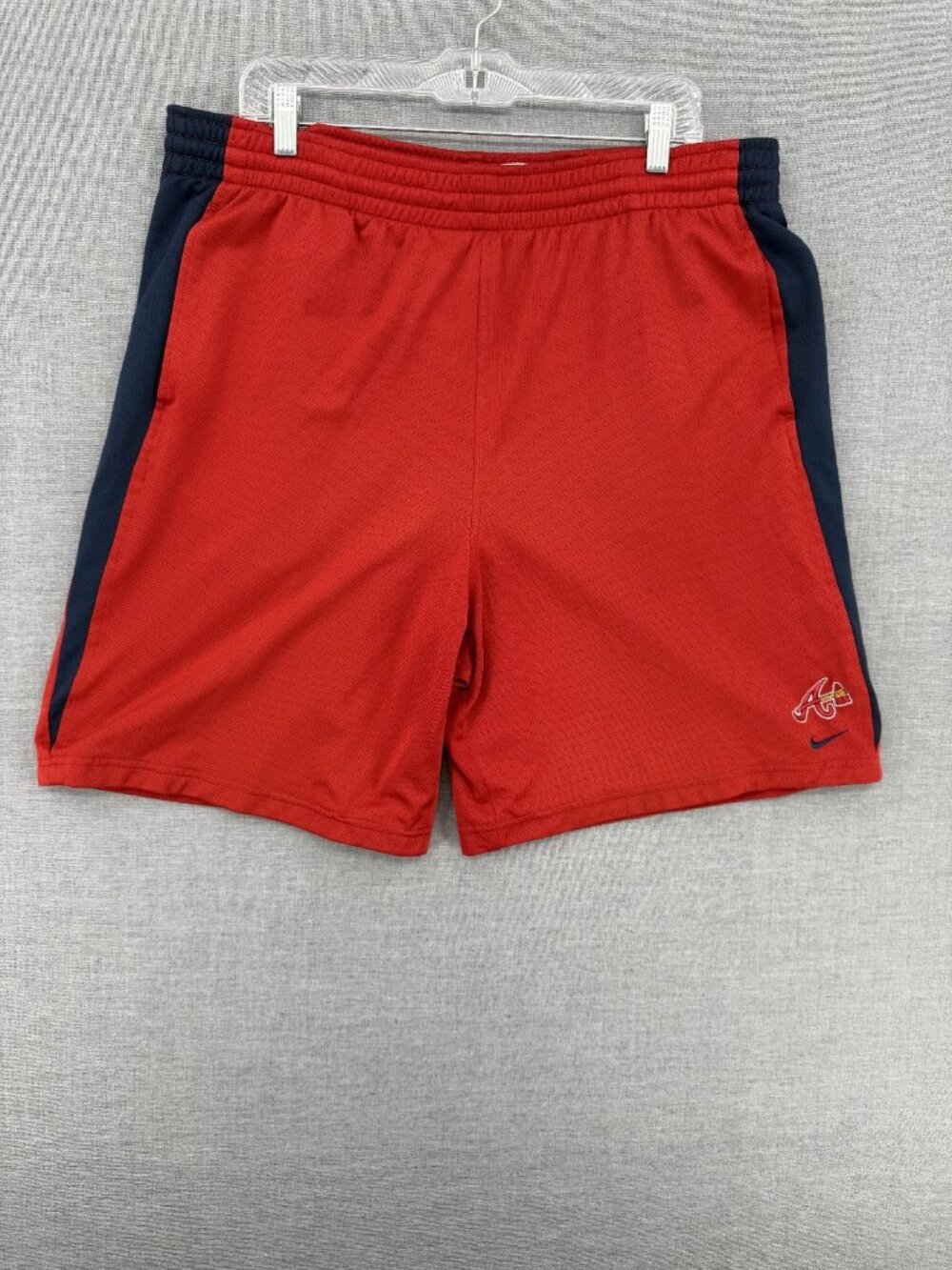 Nike x Atlanta Braves MLB Shorts Mens L 6" Performance Shorts Drawstring